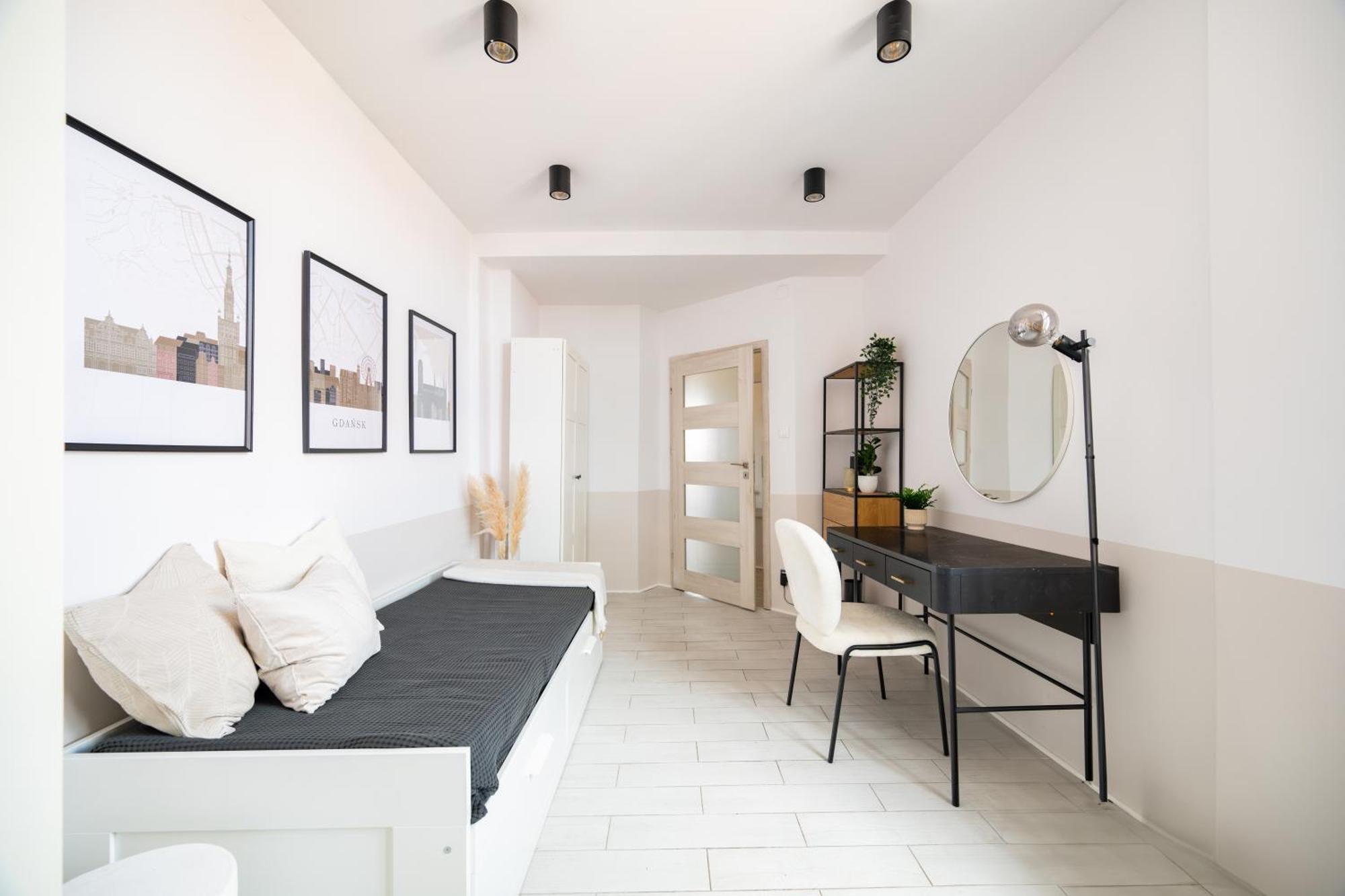 גדנסק Stunning Apartment With Balcony מראה חיצוני תמונה