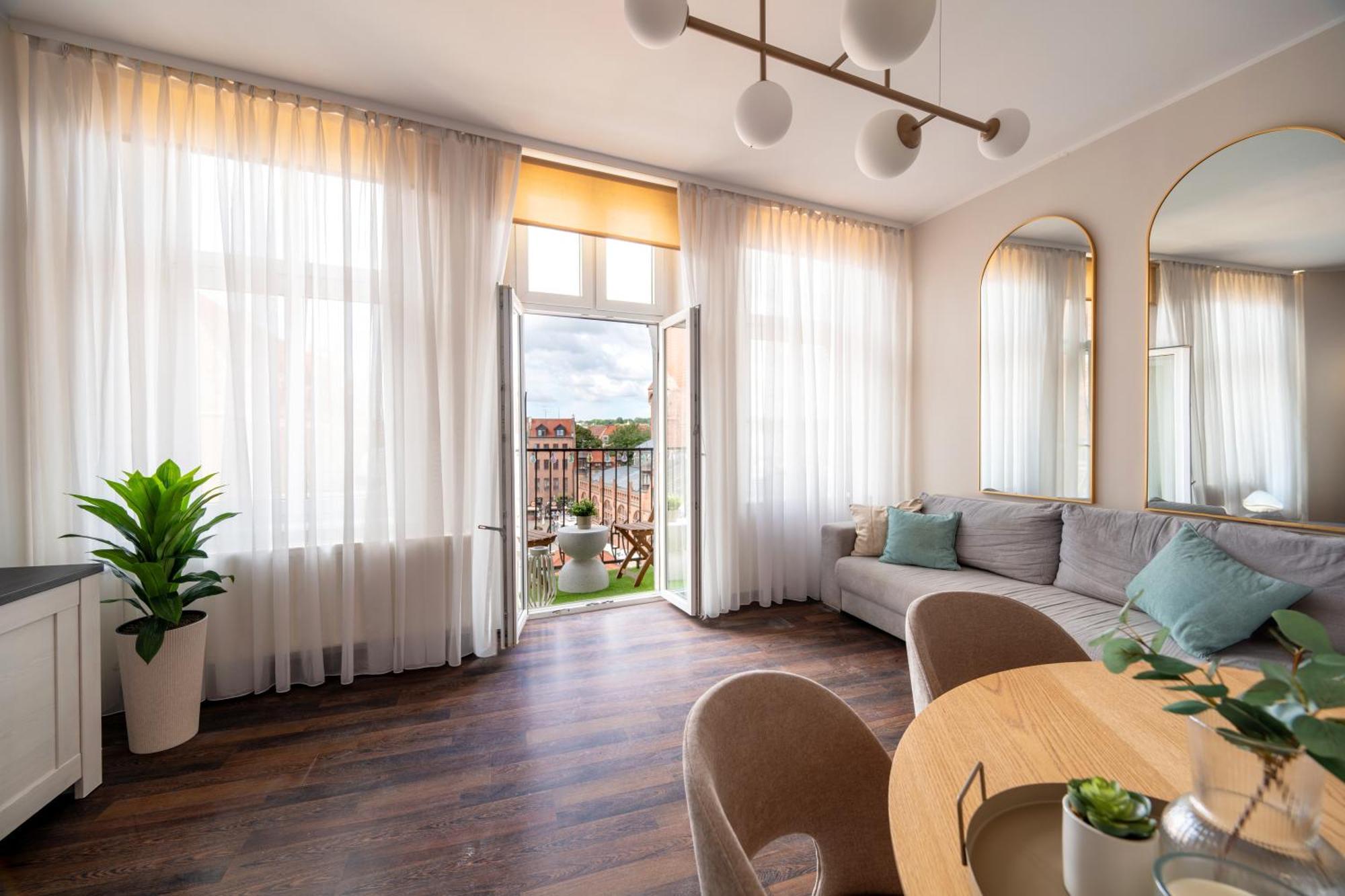 גדנסק Stunning Apartment With Balcony מראה חיצוני תמונה